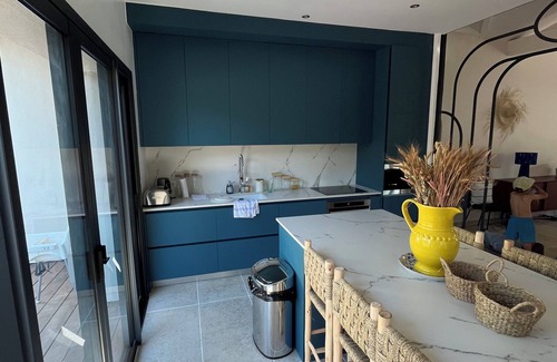 Arcachon Villa | Villa Swimming pool/air conditioning/6 bedrooms - sleeps 14