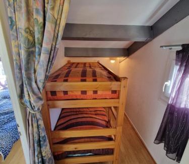 Portiragnes-Plage Apartment | villa T2 cabine 500m de la plage