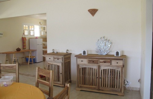 Tartane Villa | Villa T4 feet in the water Tartane la caravelle Martinique wifi, free kayak