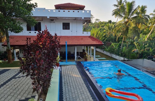 Unawatuna Villa | Villa Talpe Inviting 5 Bedrooms & Massage Pool