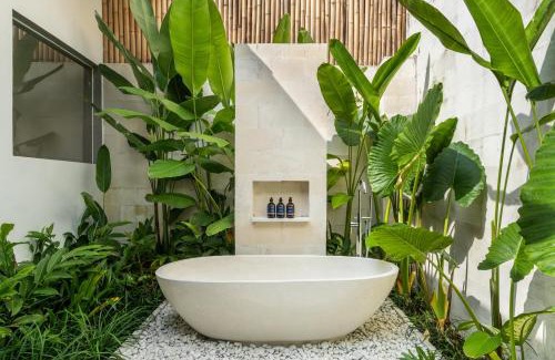 Mas Villa | Villa Tanah Yang Jauh by BaliSuperHost