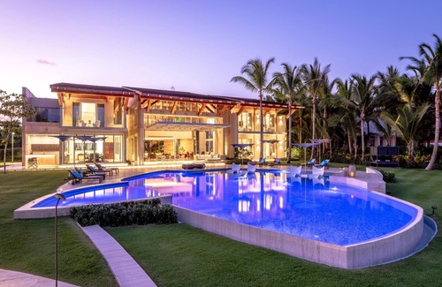 Punta Cana Villa | Villa Tartaruga - Ocean-front villa with unique amenities and full service staff