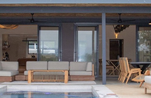 Hoedspruit Villa | Villa Tau - Indulge in Bush Luxury