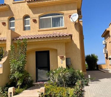 Ras Sudar House | Villa Telal Ain Sokhna for families only