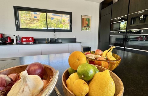Propriano House | Villa Terra Bella heated pool and sea view