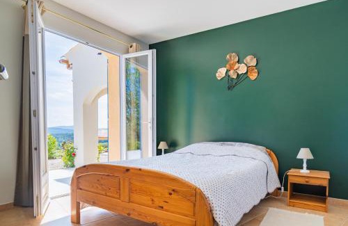 Moissac-Bellevue House | Villa Thalia