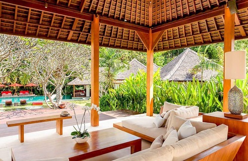 Umalas Villa | Villa The Beji - Six Bedroom Villa, Sleeps 12
