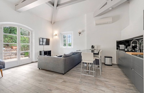 Ramatuelle Villa | Villa Thea - 15-minute walk to Ramatuelle