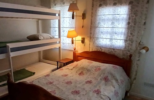 Etaples Bed & Breakfast | Villa Thérèse: a country house in the center of town, close to the sea!