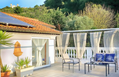 Sant'Agnello Villa | Villa Tina with Private Pool, Sea View, Terraces and Parking