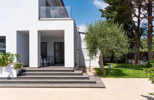 Palermo Villa | Villa Tina Mondello