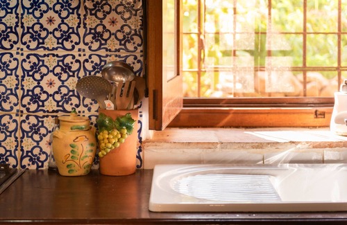 Cefalu Villa | Villa 'Toniasole' with Sea View, Wi-Fi and Air Conditioning
