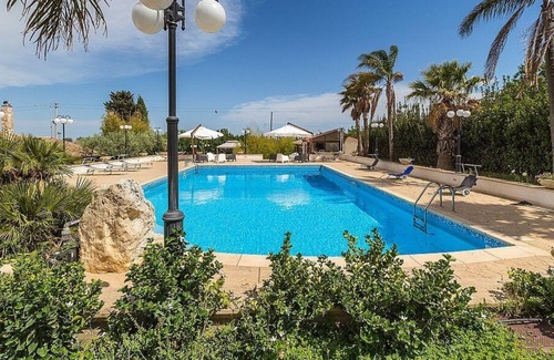Casa Papa Villa | Villa Tormalina, fully refundable with voucher*: An elegant and welcoming villa in a quiet position, surrounded by the Sicilian countryside, with Free WI-FI.