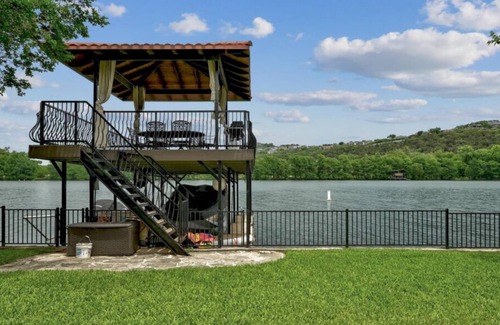 Windy Cove House | Villa Toscana – Rustic Italian Lakeside Retreat - Private Boat Dock and slip
