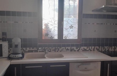 Vinon-sur-Verdon Villa | Villa tout confort, 3 chambres, clim, piscine, jardin, wifi, chaines cinéma