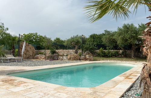 Putignano Villa | Villa 'Trulli San Pietro' with Private Pool, Wi-Fi and Air Conditioning