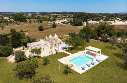 Martina Franca Villa | Villa Trullo Bozalice by Villa Plus