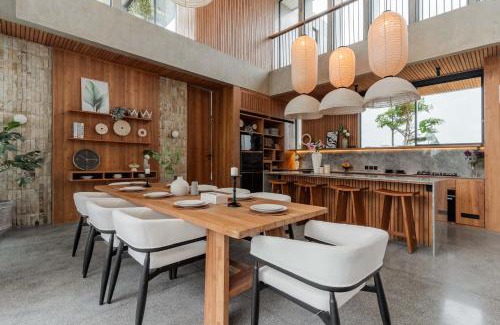 Kediri Villa | Villa Tsuki no Yakata