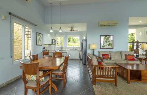 Jaco House | Villa Tucan - Modern Ocean View Home