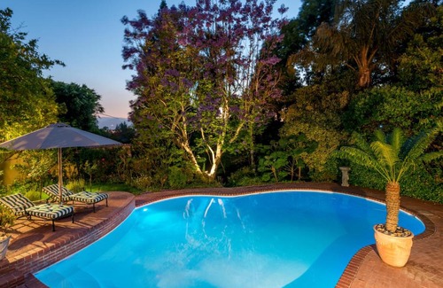 Somerset West Bed & Breakfast | Villa Tuscany