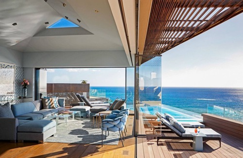 Bantry Bay Villa | Villa Twee - Three Bedroom Villa, Sleeps 6