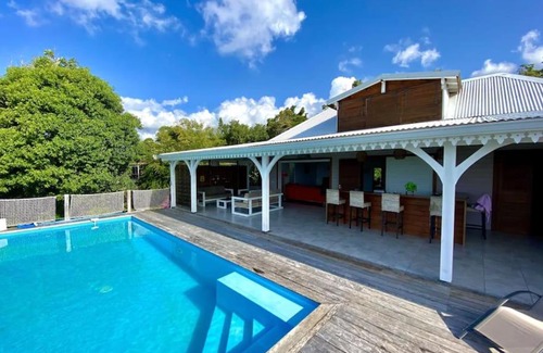 Grand-Bourg Villa | Villa typique vue sur mer-VIlla Marinelo