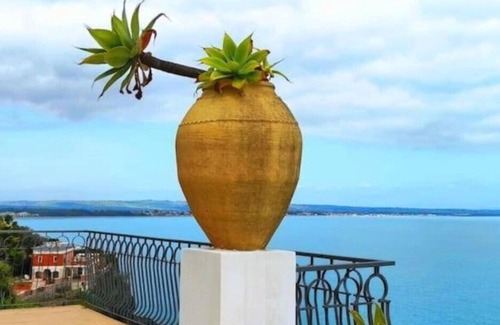 Costa Saracena-Castelluccio Villa | Villa Umberto - Costa Saracena - Augusta (SR)