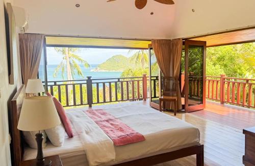 Ko Pha-ngan Villa | Villa Vadee - Private Villa, Swimming Pool, Deck, 4 Bedrooms, Sleeps 8, Ocean View