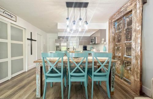 Key Largo Apartment | Villa Valbuena Azul Escape 2 Kings Key Largo Pickleball Tennis Pool Lagoon