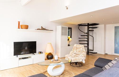 Saint-Martin-de-Crau House | Villa Van Gogh