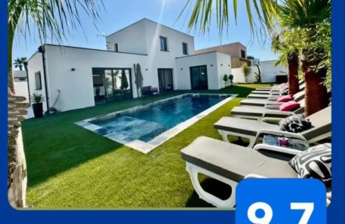 Cap d'Agde Villa | Villa Vanille Cap d Agde Luxe piscine chauffée 5 étoiles