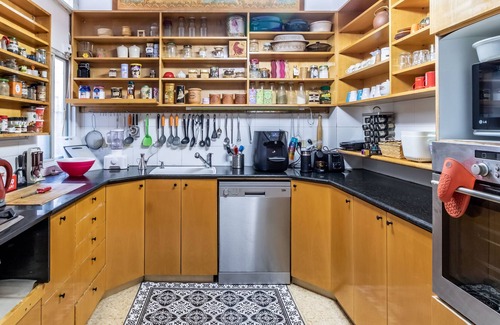 Jerusalem House | VILLA VARDA 3 bedrooms. 2 baths. huge terrace, view. Sleeps 6