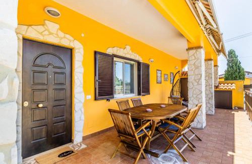 Latina Lido Villa | 'Villa Venere Superior' 50mt Sea-Free Parking-Garden