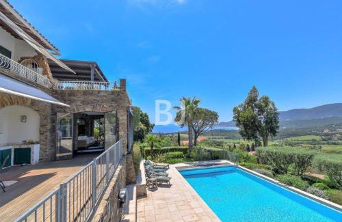 La Croix-Valmer Villa | Villa vignes et mer