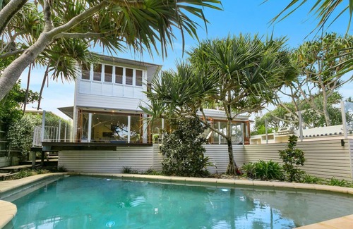Peregian Beach House | Villa Villa Coola -beach front with private access