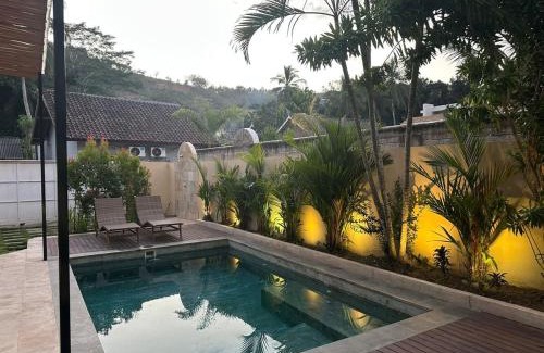 Kuta Villa | Villa Vindo - 1BR & Swimming pool