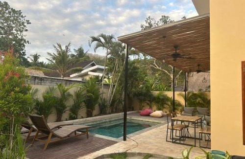 Kuta Villa | Villa Vindo - 1BR & Swimming pool