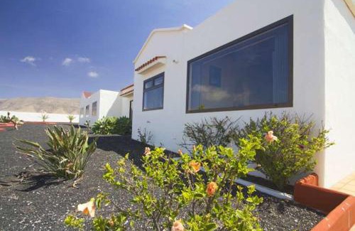 Teguise House | Villa Vista Graciosa