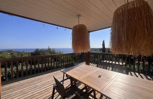 Favone House | VILLA vista mare 28 favone - SEE VIEW- CLIM- WI-FI