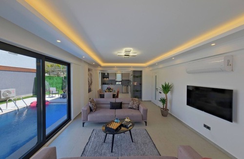 Yesiluzumlu Villa | Villa Vitis Duo by Tatil Premium