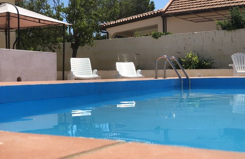 Chiusa Cavalli Villa | Villa Vitosa - Holiday Home Laghetti di Cavagrande