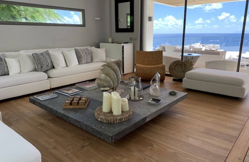 Lurin Villa | Villa Vitti | Ocean Front - Located in Beautiful Shell Beach with Private Pool