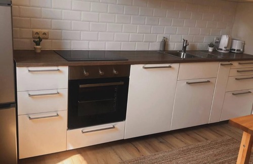 Bad Kissingen Apartment | Villa Waldeck: Secluded location | sun terrace | kitchen