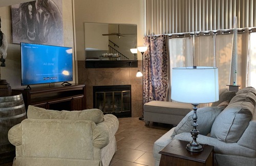 Mid America Condo | Villa West 2