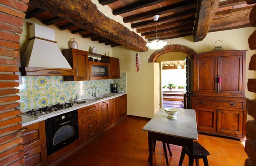 Le Piazze Villa | Villa with private swimming pool and large, well-kept, fully fenced garden. Ideal for holidays with