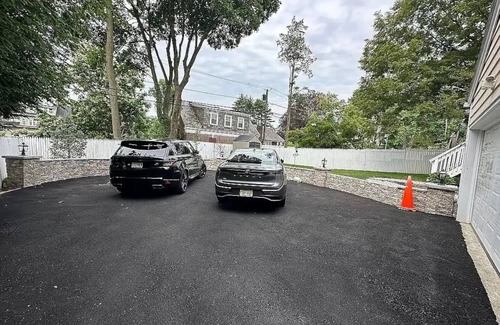 South Orange Villa | Villa with 4 bedrooms and WiFi, AC in welcoming South Orange close to NY City