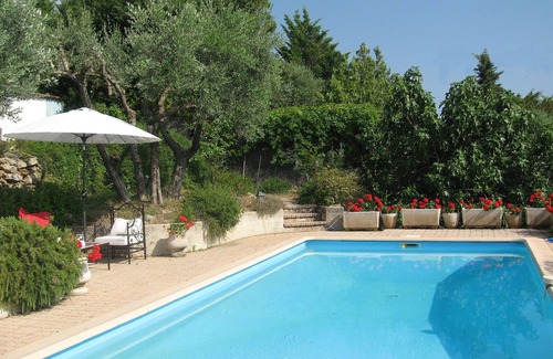 Flayosc Villa | Villa with Air Conditioning, Private Pool And Views Over The Countryside