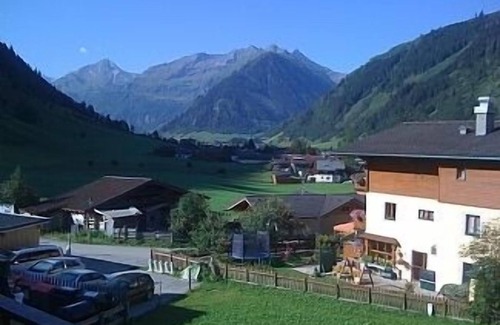 Rauris Apartment | Villa With Amazing Views Of Ski Area And Valley