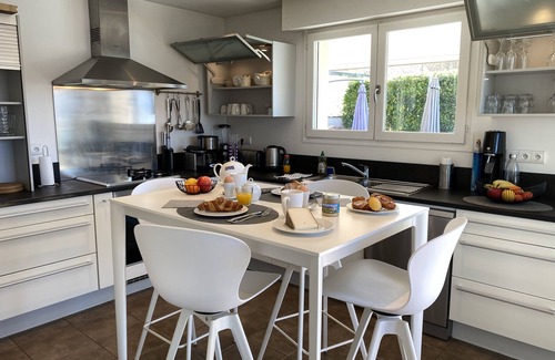 Veyrier-du-Lac Villa | Villa with beautiful lake view Annecy