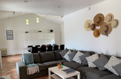 Saint-Paul-en-Foret Villa | Villa with stunning view and private heated pool in South of France ; 2-10 pers